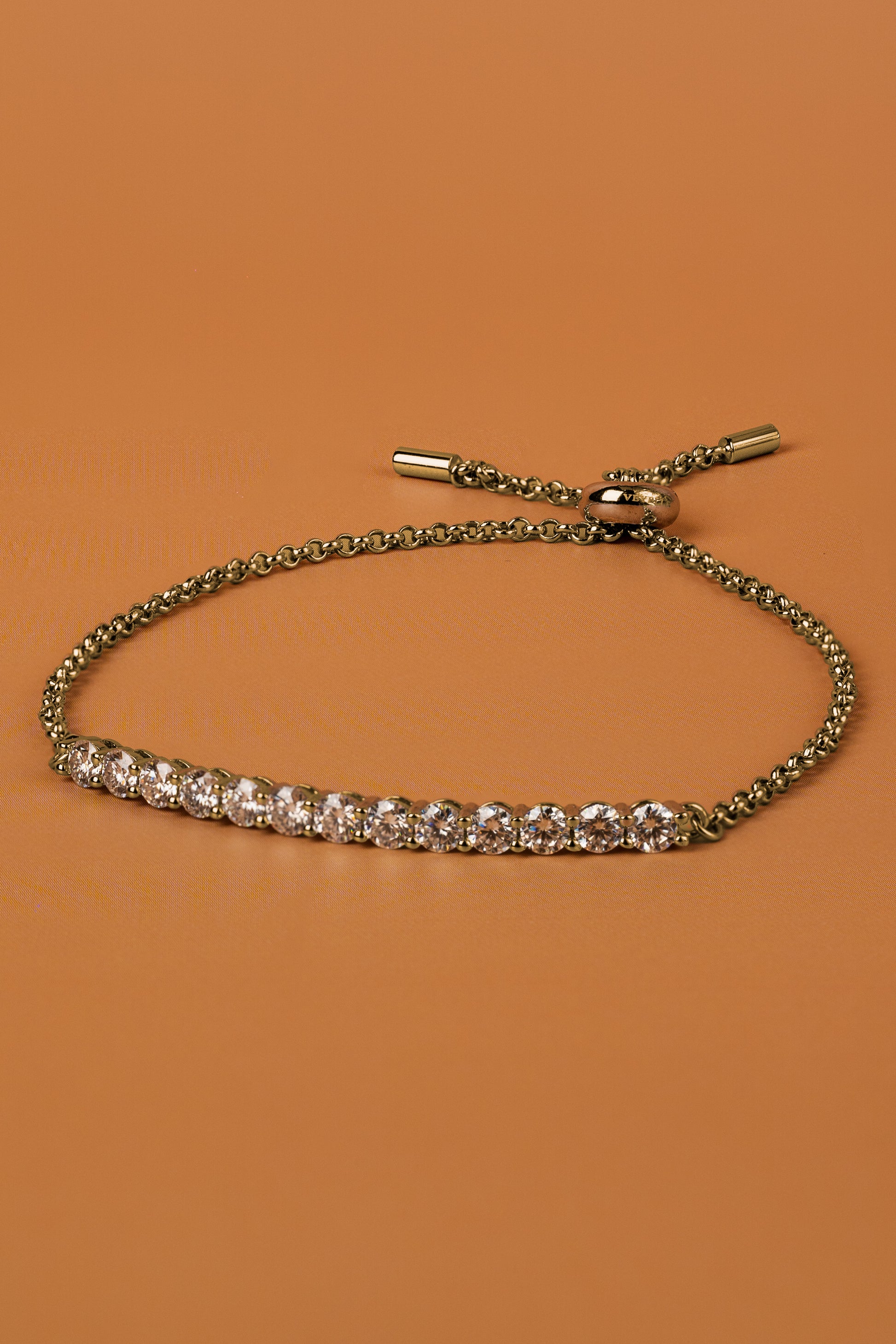 Veyelle Demi moissanite station bracelet in golden gold