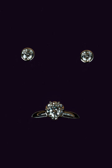Veyelle Minimal Daily set featuring Cercle earrings and Borde ring