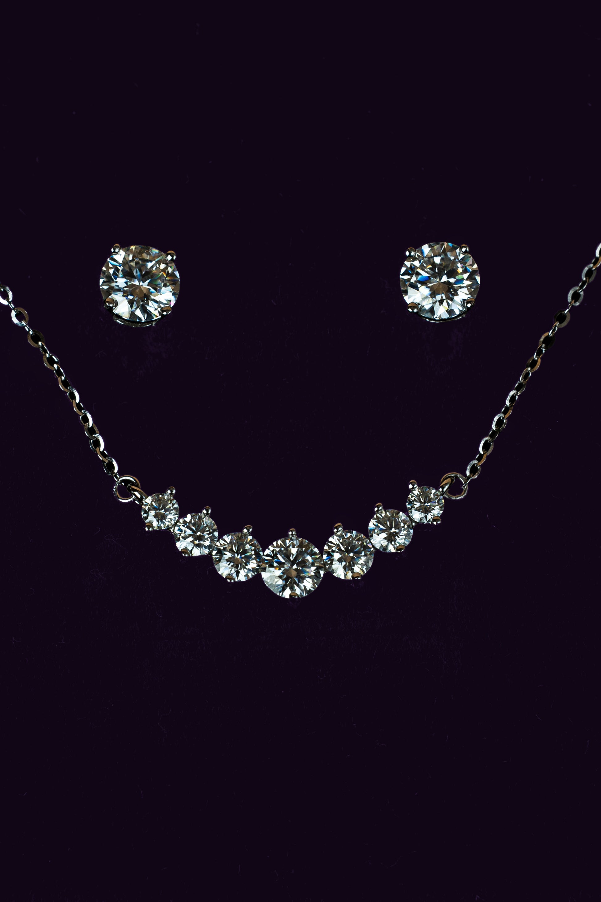 Veyelle The Edit set featuring Celestine necklace and Pura earrings